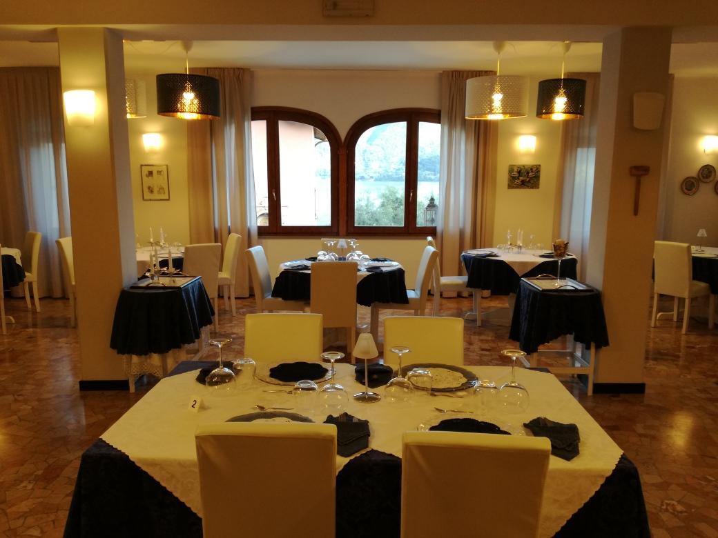 Hotel Ristorante Sensole Sulzano Luaran gambar