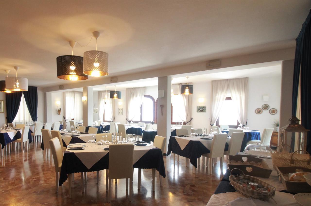 Hotel Ristorante Sensole Sulzano Luaran gambar